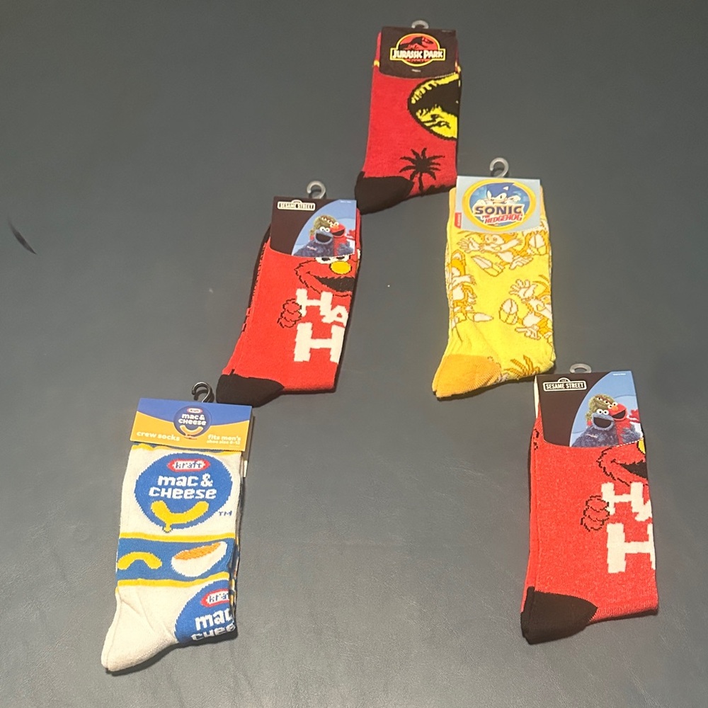 Character-Themed Men's Socks Set - Red, Yellow, Blue.  5 pairs
